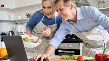Healthy Eating on a Tight Budget: Strategies for SNAP Families